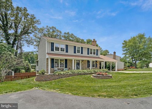 5636 Fort Corloran Dr, BURKE, VA, 22015-2113 | Card Image