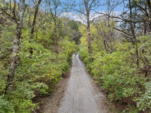 6916 River Road Pike, Nashville, TN, 37209-5719 | Card Image