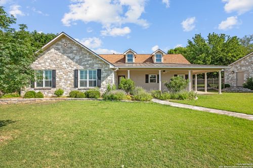 2166 Lightstone, Fredericksburg, TX, 78624-6788 | Card Image