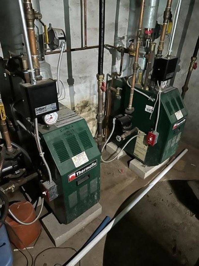 1343 Plainfield Street, Inactive in Johnston Zoocasa