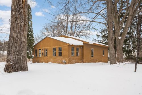 8211 Portland Ave S, Bloomington, MN, 55420-2401 | Card Image