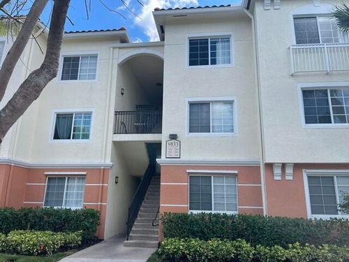 7302-9833 Baywinds Dr, West Palm Beach, FL, 33411-1836 | Card Image