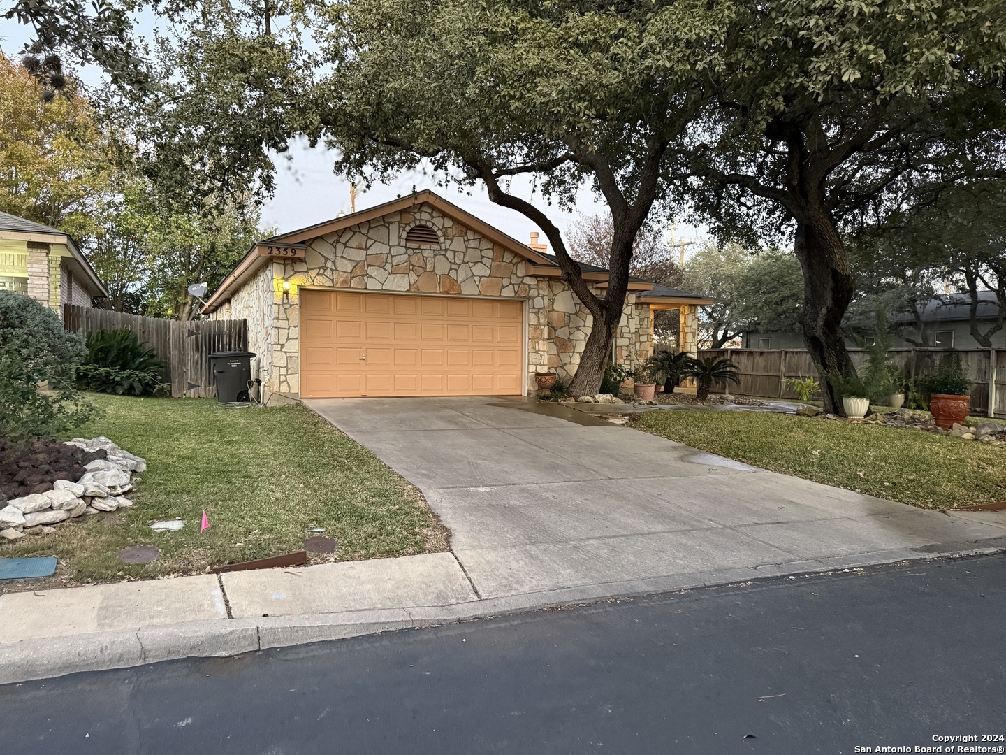 2359 Goat Hollow, For Rent in San Antonio - Zoocasa