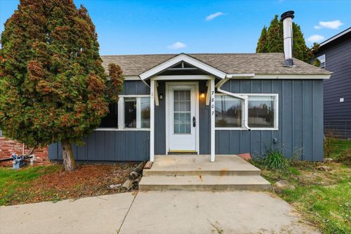 7807 N Five Mile Rd, Spokane, WA, 99208-8851 | Card Image