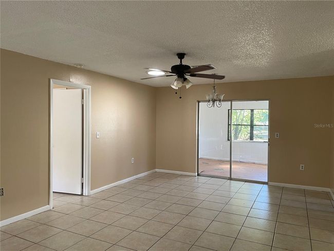 3807 Sw 143 Rd Lane Rd, House other with 2 bedrooms, 2 bathrooms and null parking in OCALA FL | Image 4