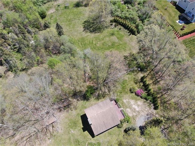 69 Scott Rd, House other with 3 bedrooms, 2 bathrooms and 8 parking in East Lyme CT | Image 9