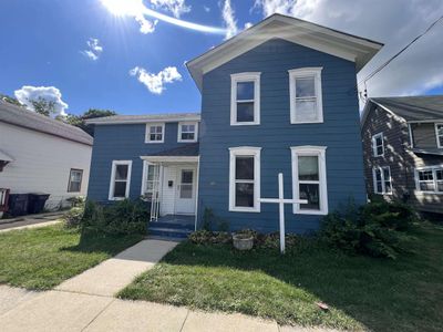 323 N Pearl Street, House other with 4 bedrooms, 2 bathrooms and null parking in Janesville WI | Image 2