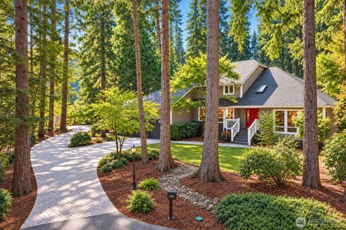 13605 Ne 48th Pl, Bellevue, WA, 98005-1113 | Card Image