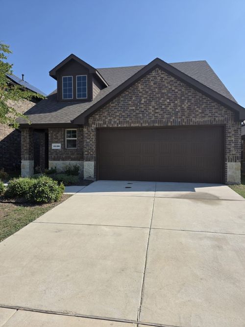 2126 Hobby Dr, Forney, TX, 75126-4193 | Card Image