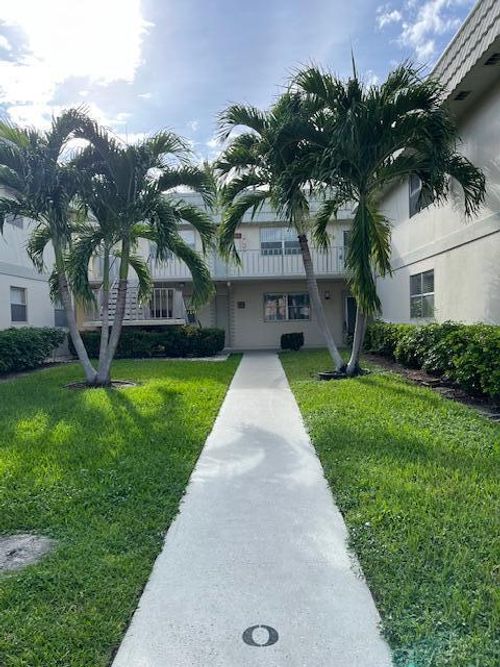 681-681 Saxony O, Delray Beach, FL, 33446-1047 | Card Image