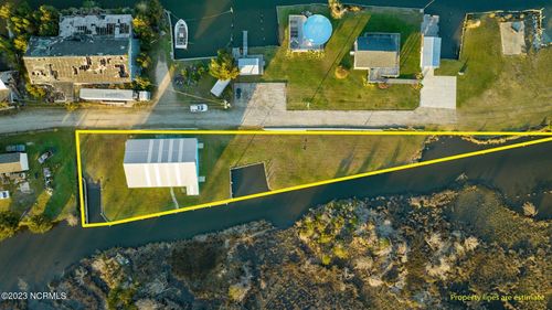 174 S Harbor Dr, Davis, NC, 28524-7025 | Card Image