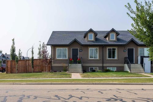 4402A 73 Street, Camrose, AB, T4V5E1 | Card Image