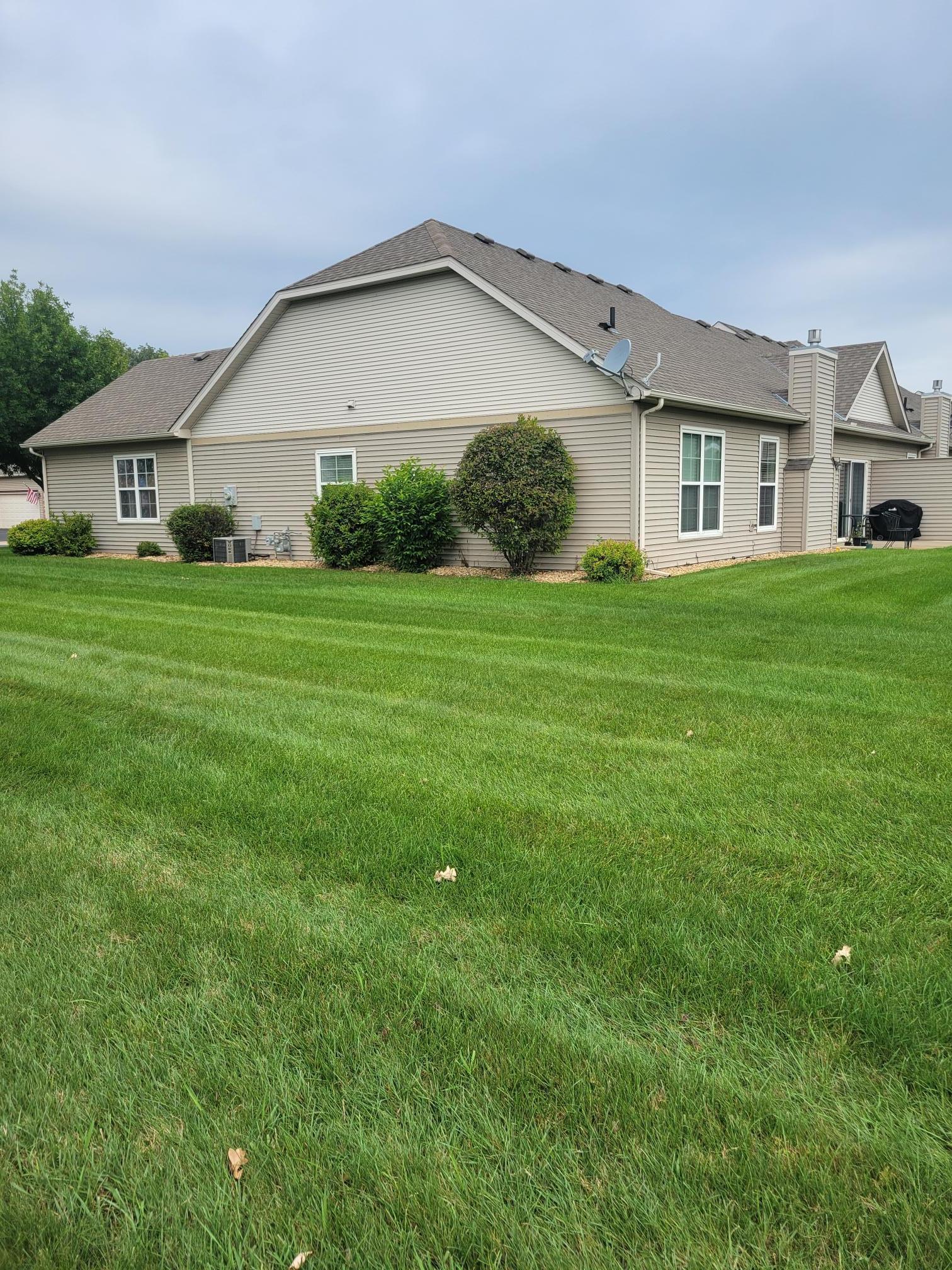 384th Trl, North Branch, MN 55056