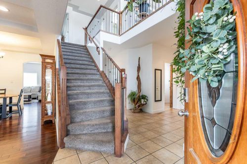26 Ranchlands Way Ne, Medicine Hat, AB, T1C0C9 | Card Image
