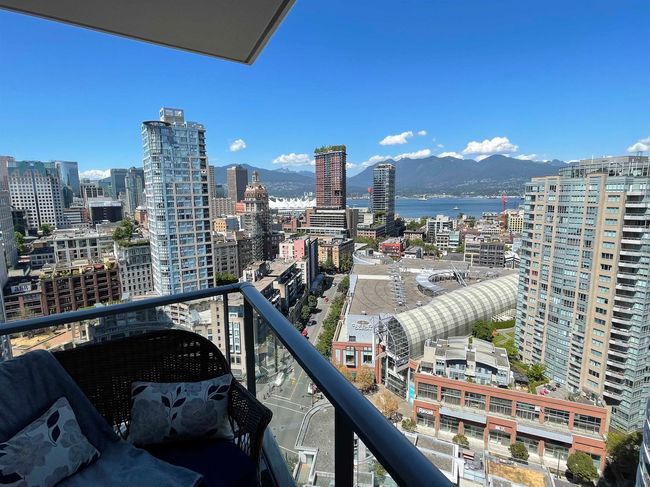 2807 - 688 Abbott Street, Condo with 2 bedrooms, 2 bathrooms and 1 parking in Vancouver BC | Image 18
