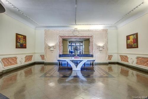 apt-a4-63-61 99th St, Rego Park, NY, 11374-2421 | Card Image