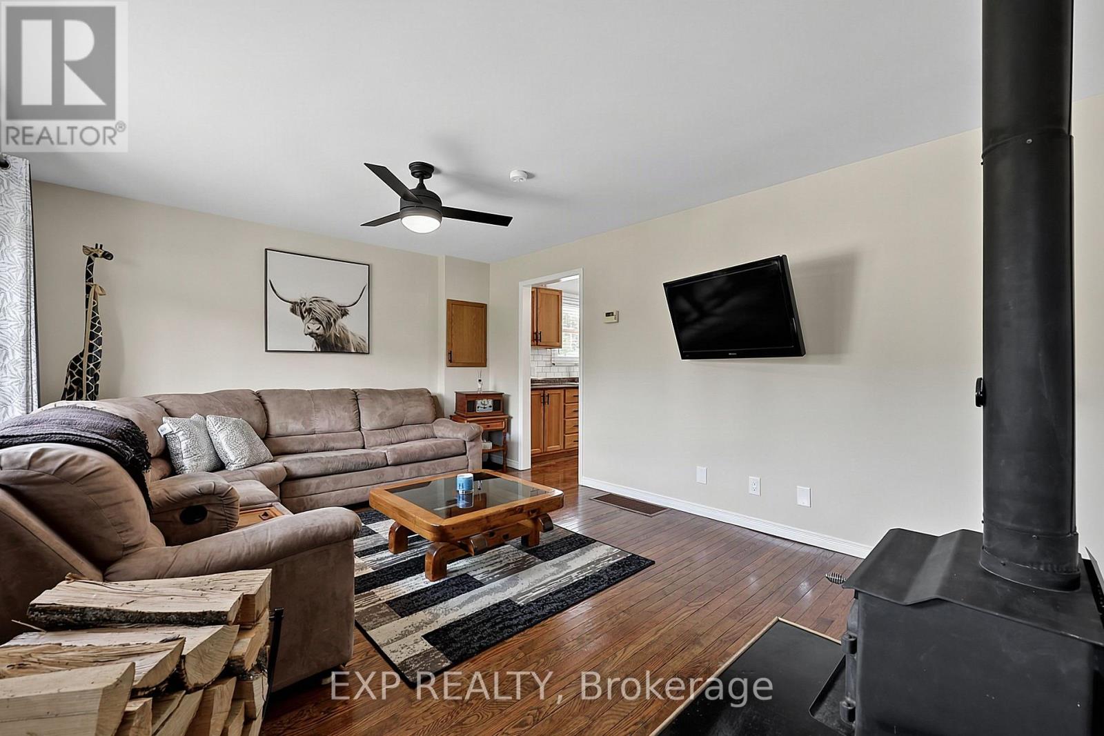 Residential in Essa (Angus) 5