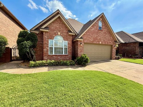 3816 Tudor Cir, Norman, OK, 73072-4006 | Card Image