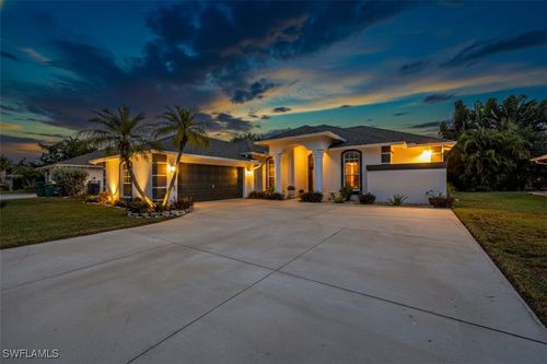 496 Raven Way, NAPLES, FL, 34110-1165 | Card Image