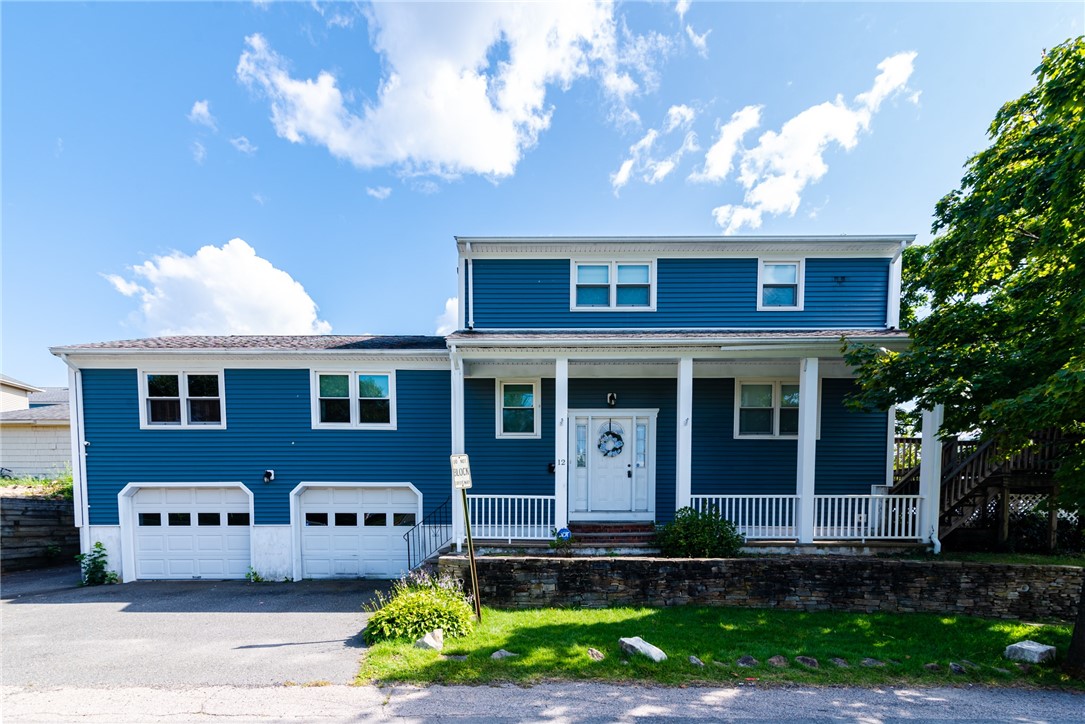 Brady Ave, Cranston, RI 02905