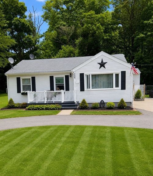 258 Sanford Rd, Westport, MA, 02790-3739 | Card Image