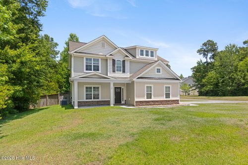 125 Navy Blue Dr, Jacksonville, NC, 28540-3158 | Card Image