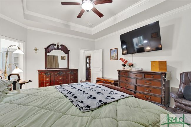 Owner's suite with view into ensuite | Image 19