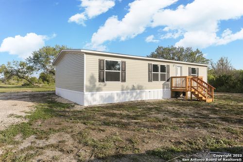 2-5073 Abbott Rd, Saint Hedwig, TX, 78152 | Card Image