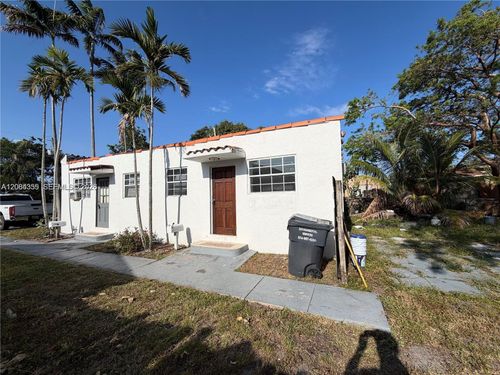 2-2212 Grant St, Hollywood, FL, 33020-3433 | Card Image