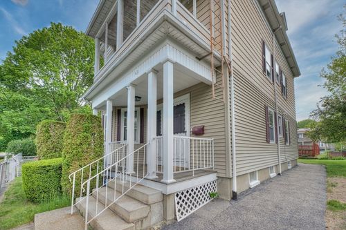 43-41 Lakeside St, Providence, RI, 02904-1101 | Card Image