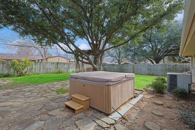 1016 Cavender Dr, House other with 4 bedrooms, 2 bathrooms and null parking in Hurst TX | Image 33