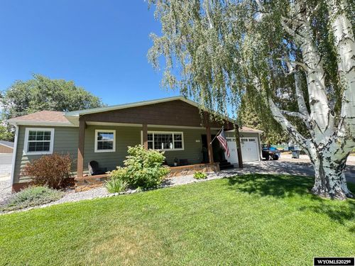 318 N 2nd St W, Riverton, WY, 82501-3438 | Card Image