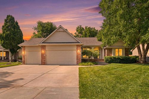 14137 W Bluegrass Ct, Wichita, KS, 67235-8062 | Card Image