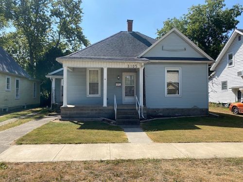 3105 Champaign Ave, Mattoon, IL, 61938-2259 | Card Image