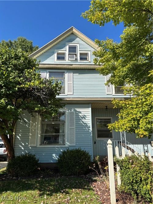 446 Hower Street Ne, North Canton, OH, 44720 | Card Image