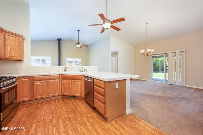 Kitchen | Image 10