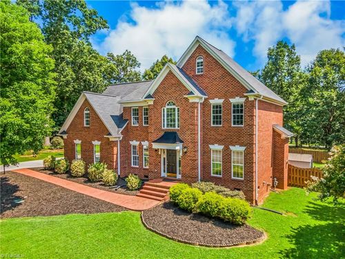 5736 Brightington Ct, Kernersville, NC, 27284-8339 | Card Image