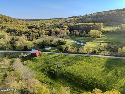 2051 Belmont Tpke, Union Dale, PA, 18470-4512 | Card Image