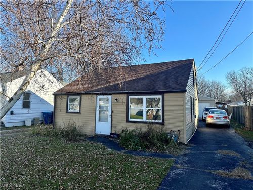 1291 E 349th St, Eastlake, OH, 44095-3032 | Card Image