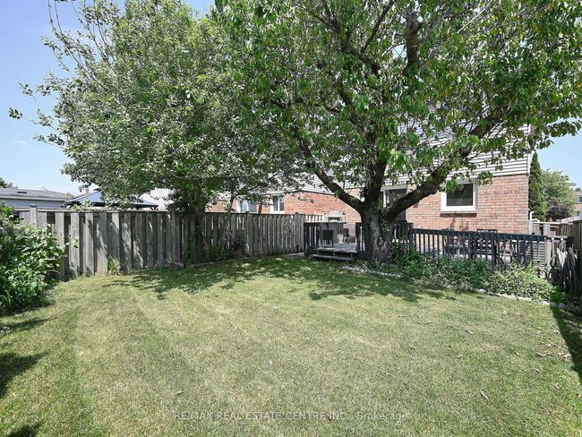 8 Stephensen Crt, House other with 4 bedrooms, 3 bathrooms and 2 parking in Brampton ON | Image 45