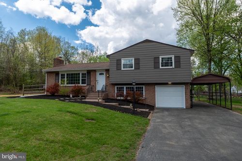 2247 Bruce Dr, POTTSTOWN, PA, 19464-1514 | Card Image