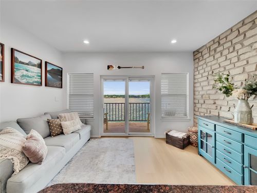 apt-2307-401 E Pearl St, Granbury, TX, 76048-2470 | Card Image