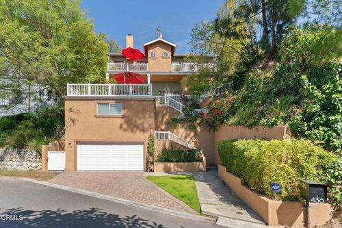 436 Redwood Dr, Pasadena, CA, 91105-1343 | Card Image