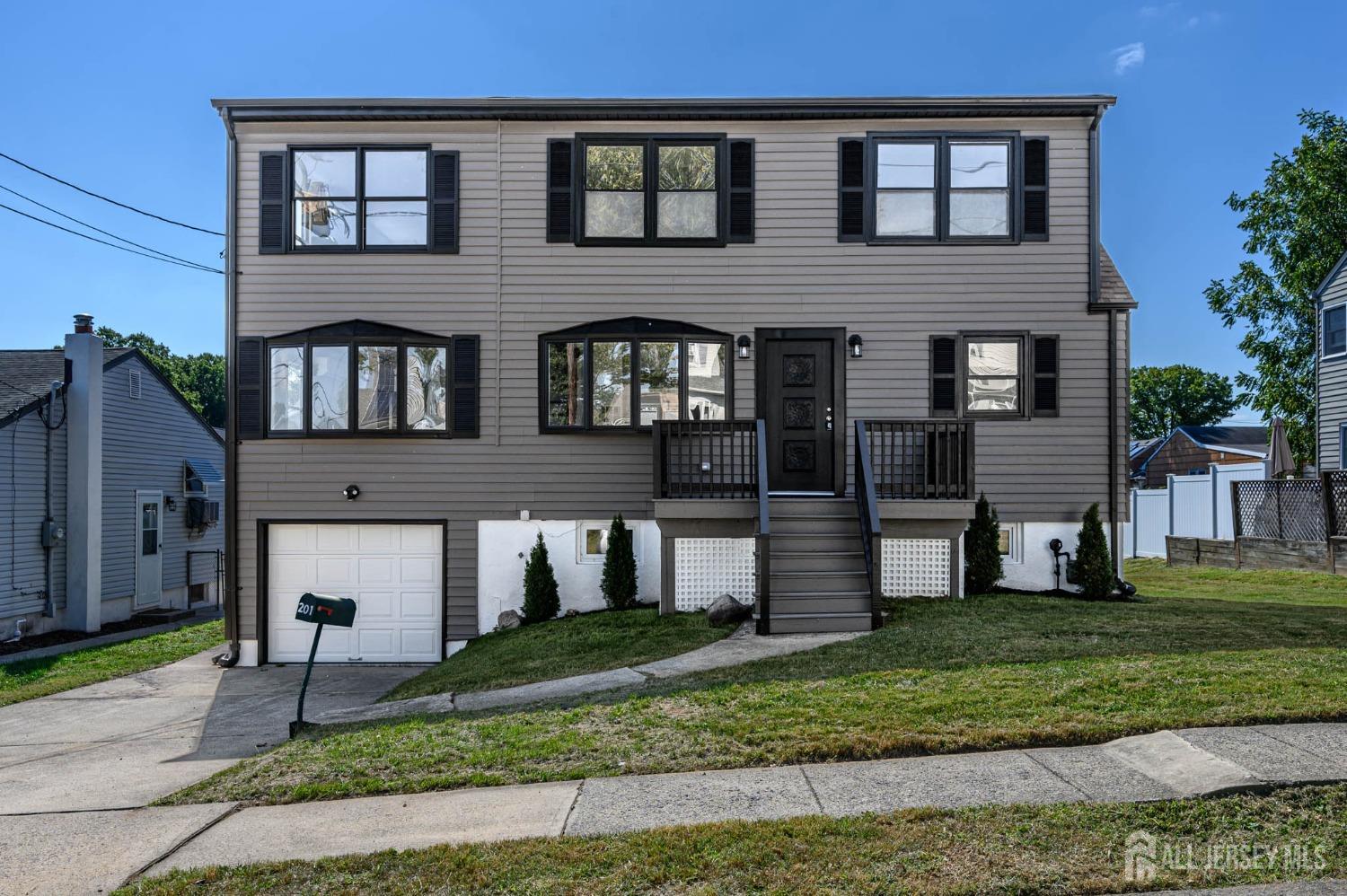 Florence Ave, Colonia, NJ 07067