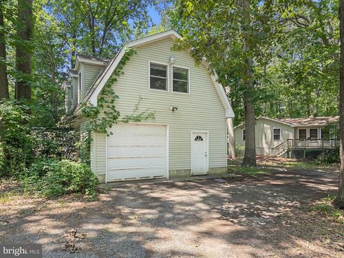 23010 Pine Rd, LEWES, DE, 19958-5691 | Card Image