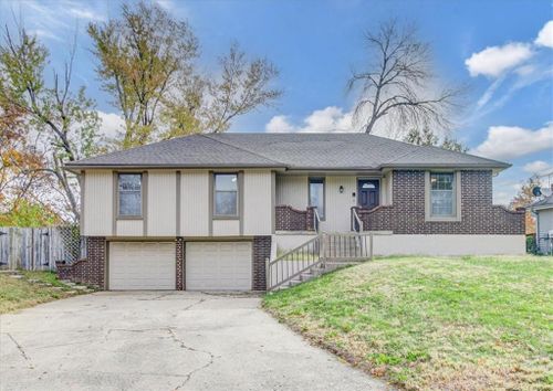 1008 Sw 23rd Street, Blue Springs, MO, 64015 | Card Image