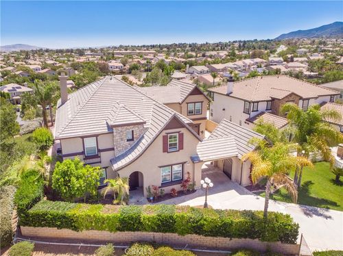 3209 Stoneberry Ln, Corona, CA, 92882 | Card Image