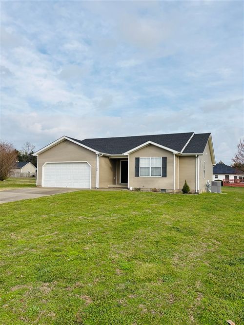 130 Kodiak Ct, Bowling Green, KY, 42101-6563 | Card Image
