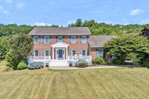 1670 Forge Rd, Lexington, VA, 24450-7467 | Card Image