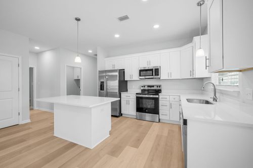 72 Riverwalk Xing, Freeport, FL, 32439-4197 | Card Image